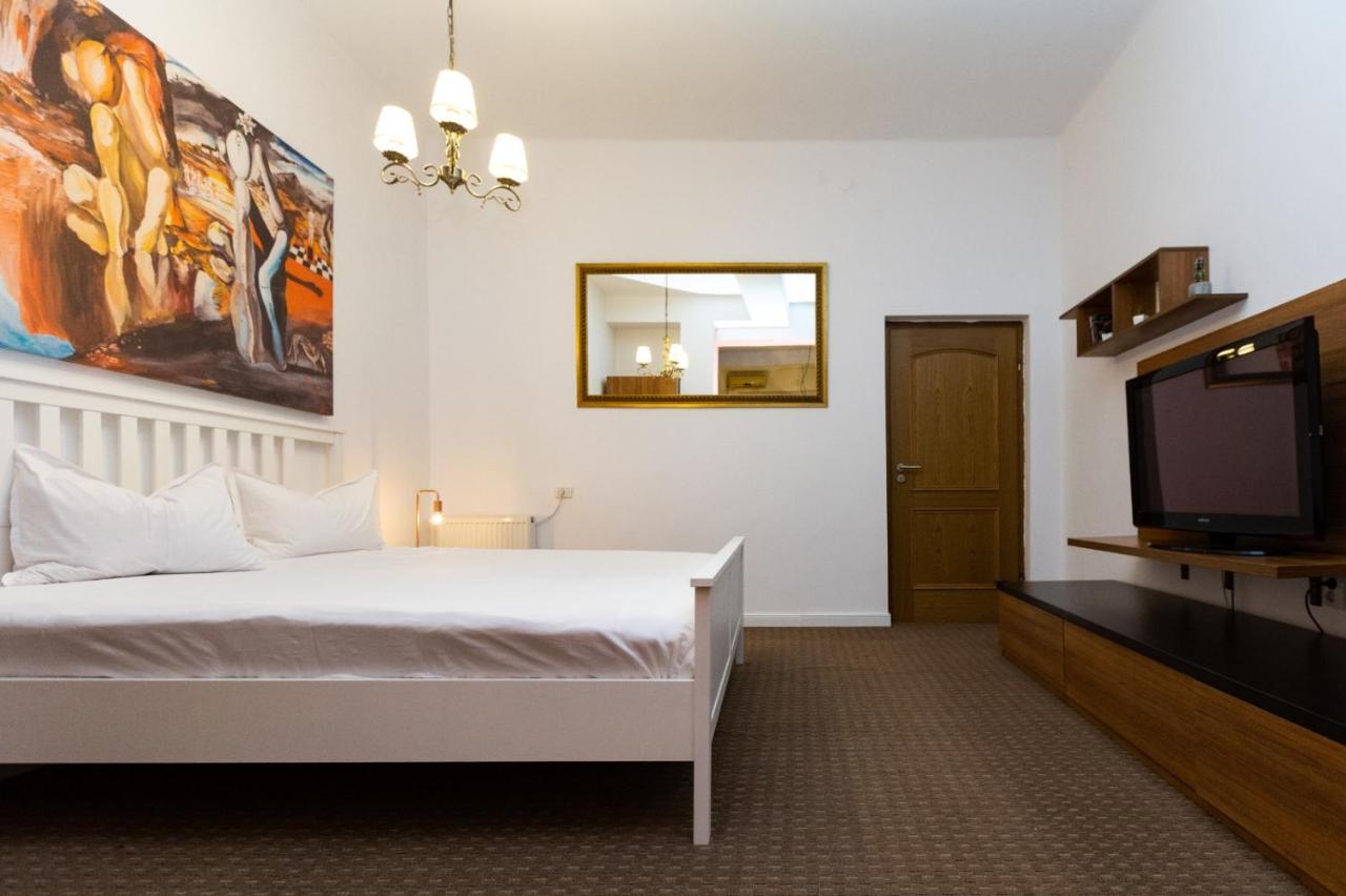 Conta Apartments Craiova Extérieur photo